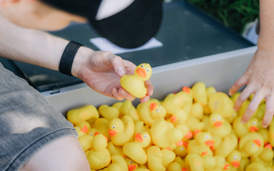 Wenn Enten tanzen und Herzen lachen